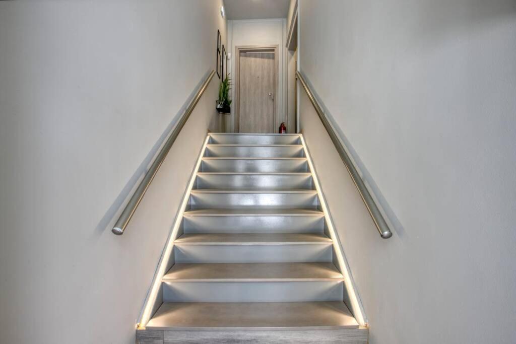 Plaka Filotheis House B Apartment Athena Bagian luar foto