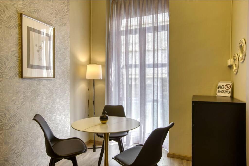 Plaka Filotheis House B Apartment Athena Bagian luar foto