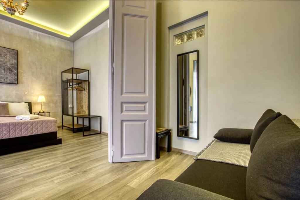 Plaka Filotheis House B Apartment Athena Bagian luar foto