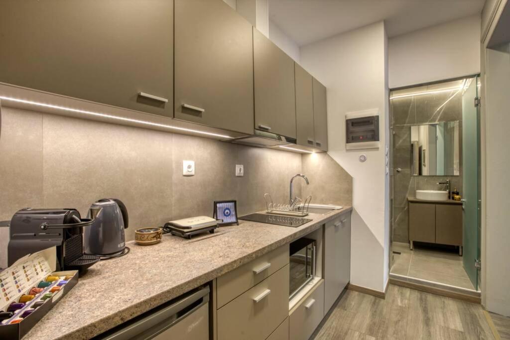 Plaka Filotheis House B Apartment Athena Bagian luar foto
