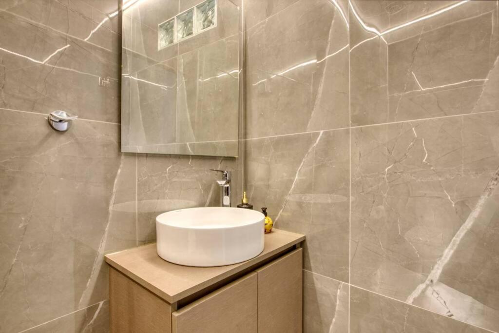 Plaka Filotheis House B Apartment Athena Bagian luar foto